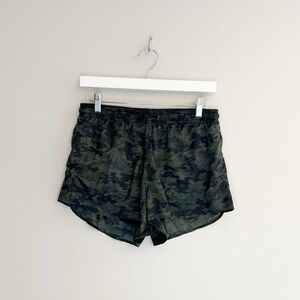 Good American Athletic Shorts